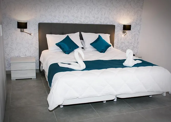 Fisherman's Cove Bed and breakfast