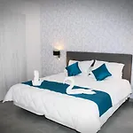 Fisherman's Cove Oda ve Kahvaltı 4*