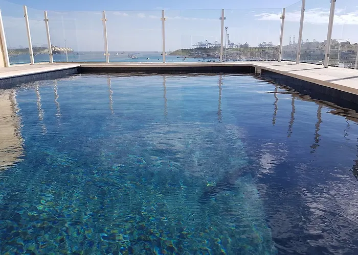 Fisherman's Cove 4* Marsaxlokk